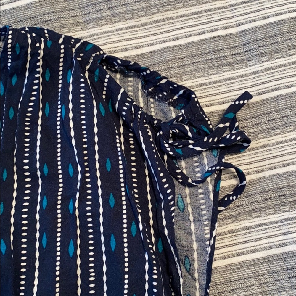 Cute Jumpsuit! - Picture 3 of 6